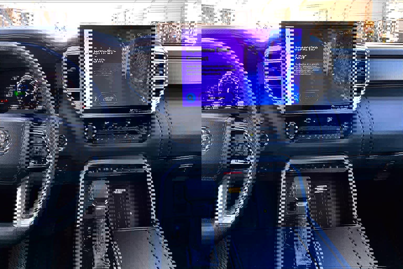 Used 2023 Toyota Tundra Platinum image 6