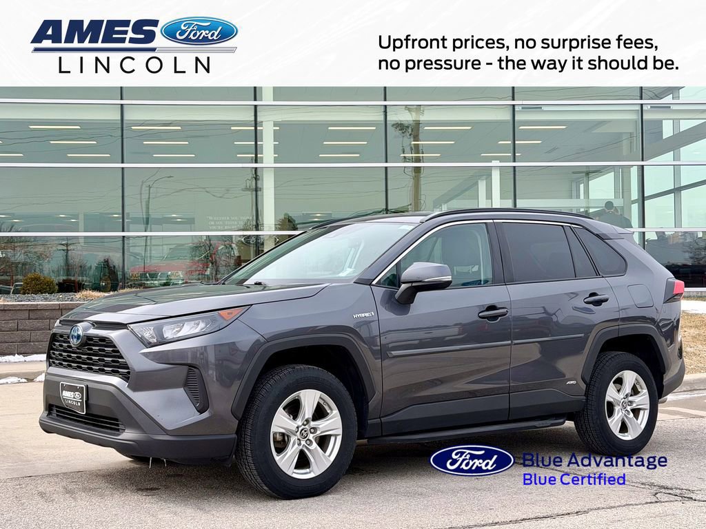 Used 2021 Toyota RAV4 LE image 6