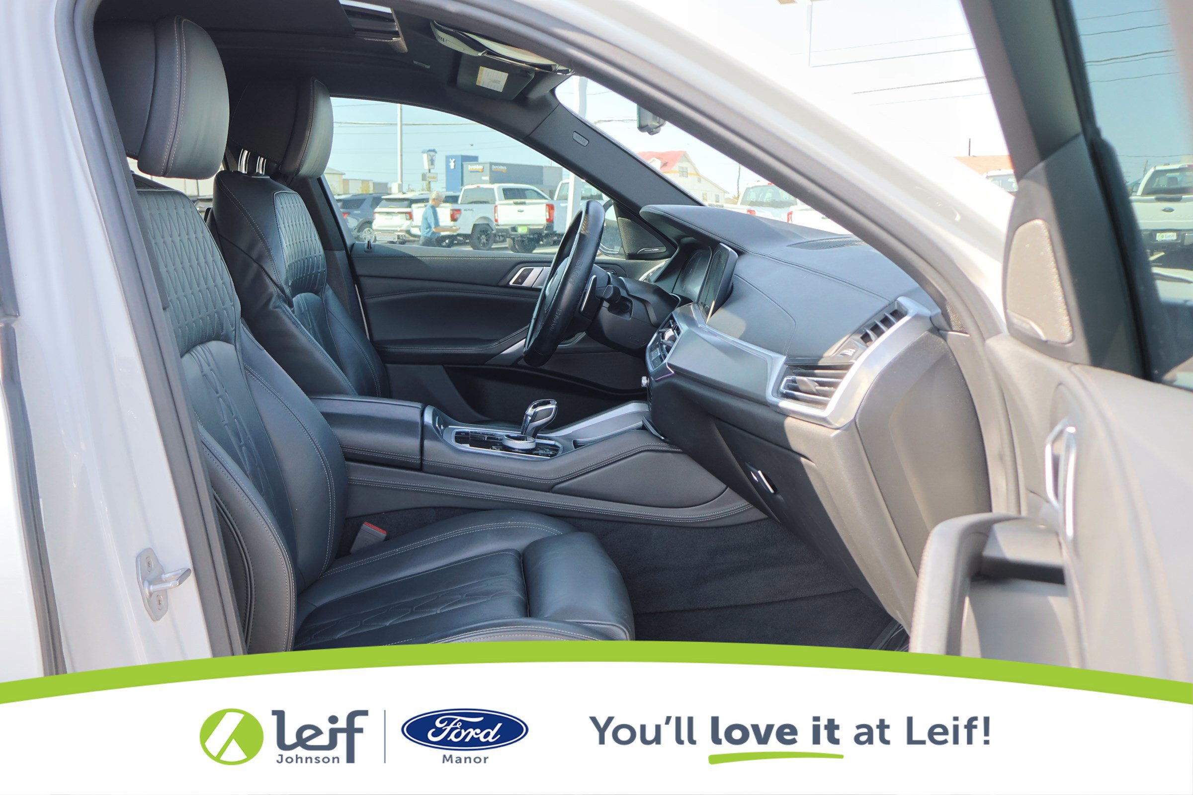 Used 2020 BMW X6 sDrive40i w/ M Sport Package image 33