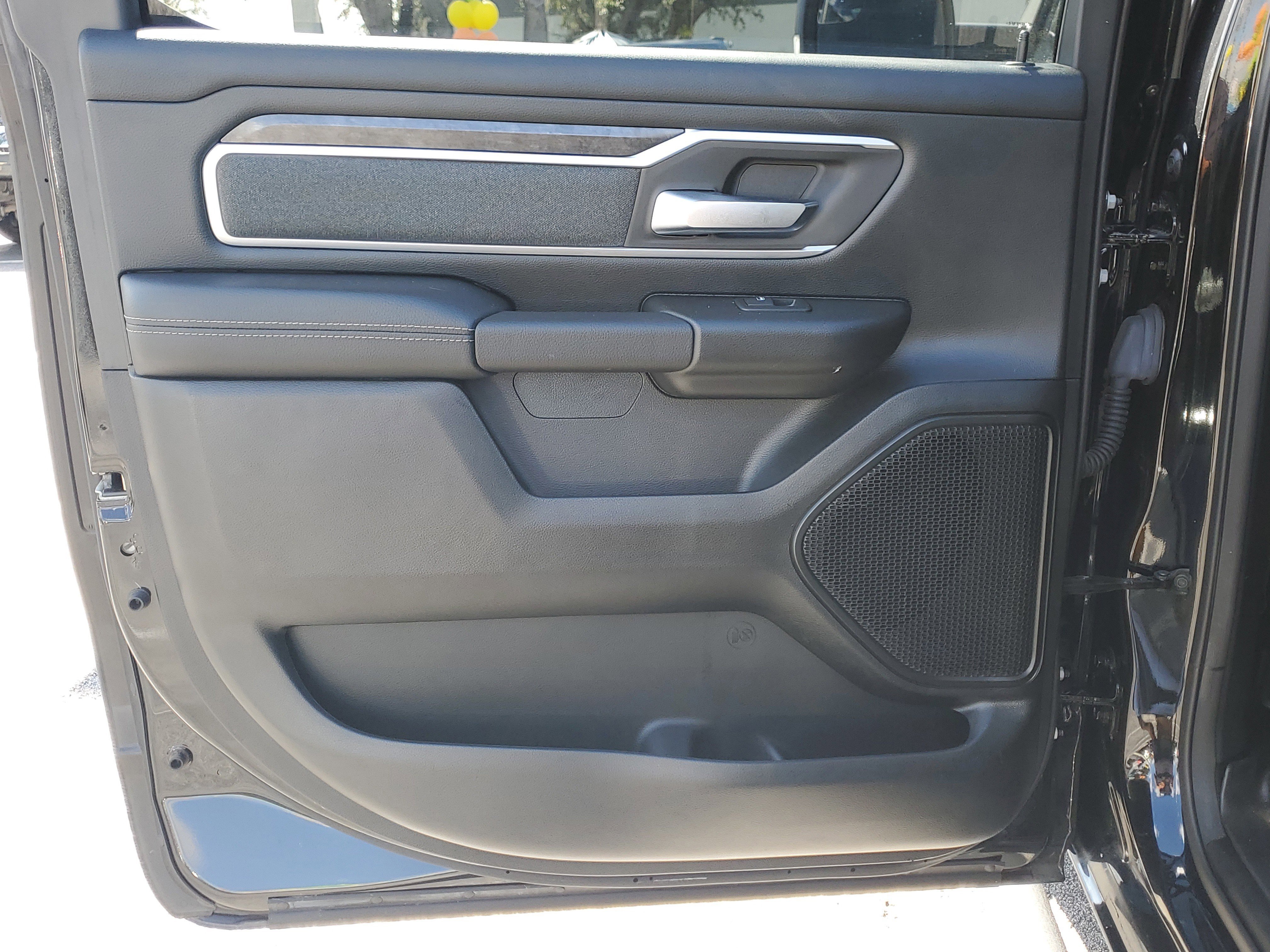 Used 2021 RAM 1500 Big Horn image 12