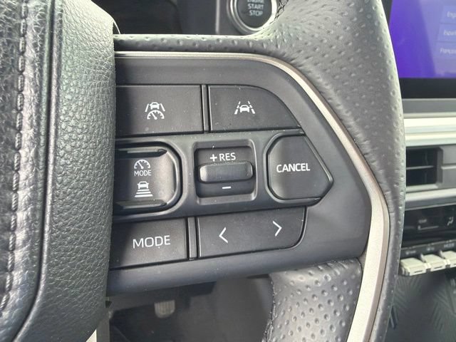 Used 2026 Toyota 4Runner SR5 AWD/4WD image 41