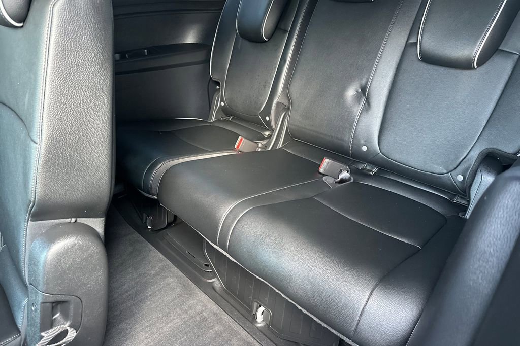 Used 2025 Honda Odyssey Touring image 18