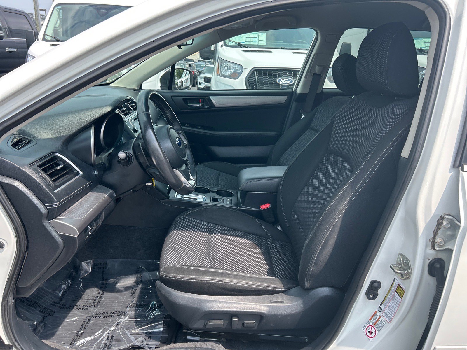 Used 2018 Subaru Outback 2.5i Premium AWD/4WD image 8