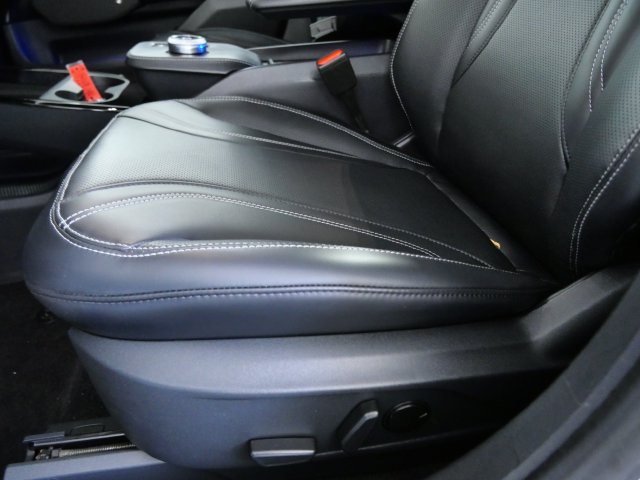 Certified 2023 Ford Mustang Mach-E Premium AWD/4WD image 17
