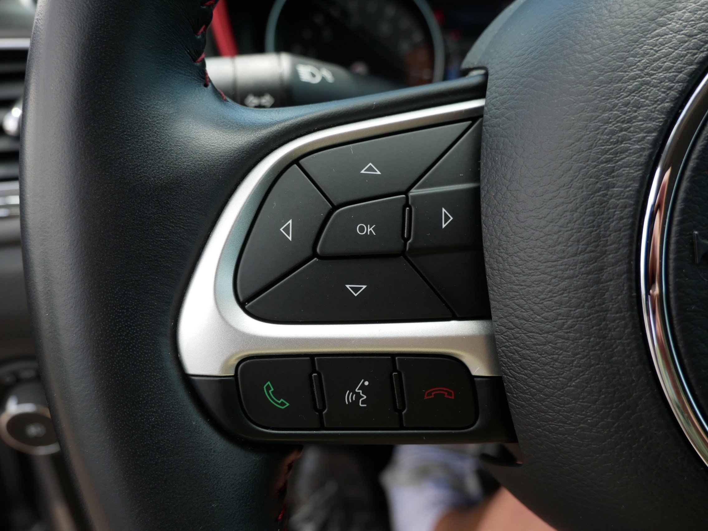 Used 2019 Jeep Compass Trailhawk w/ Safety & Security Group AWD/4WD image 27