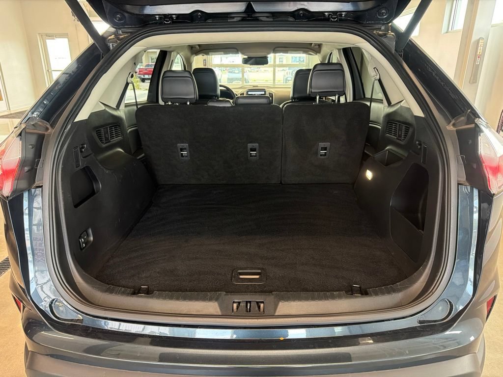Certified 2024 Ford Edge SEL w/ Convenience Package AWD/4WD image 32