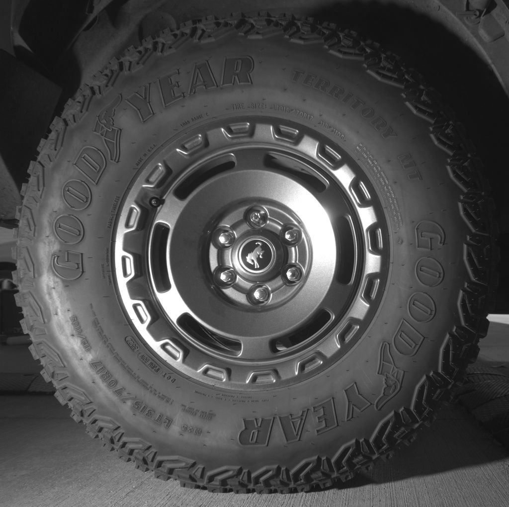 Certified 2022 Ford Bronco Everglades AWD/4WD image 14