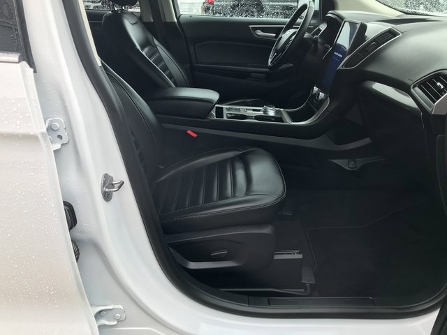 Certified 2024 Ford Edge SEL w/ Convenience Package image 16