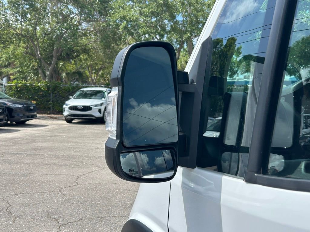 Used 2024 RAM ProMaster 2500 w/ Convenience Group FWD image 16