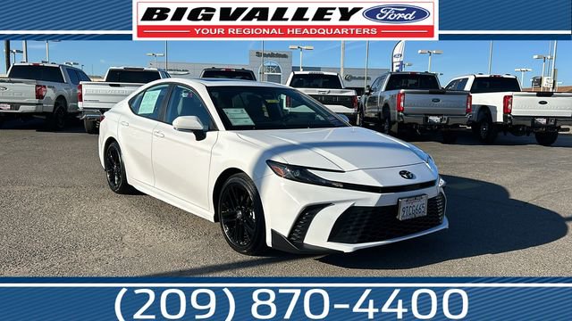 Used 2025 Toyota Camry SE w/ Multimedia Upgrade Package image 1