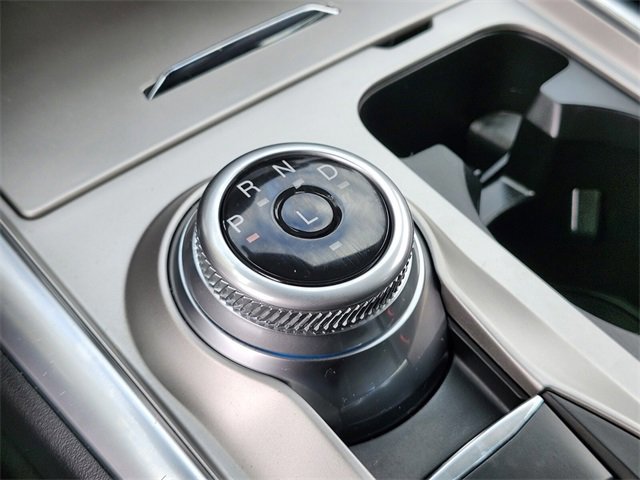 Certified 2022 Ford Explorer XLT w/ Equipment Group 202A image 27