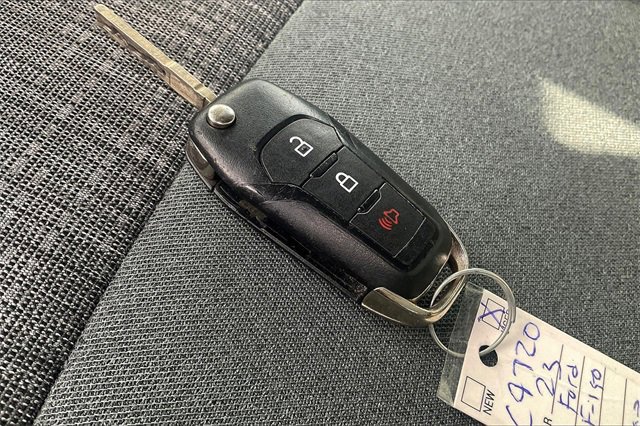 Certified 2023 Ford F150 XLT image 12