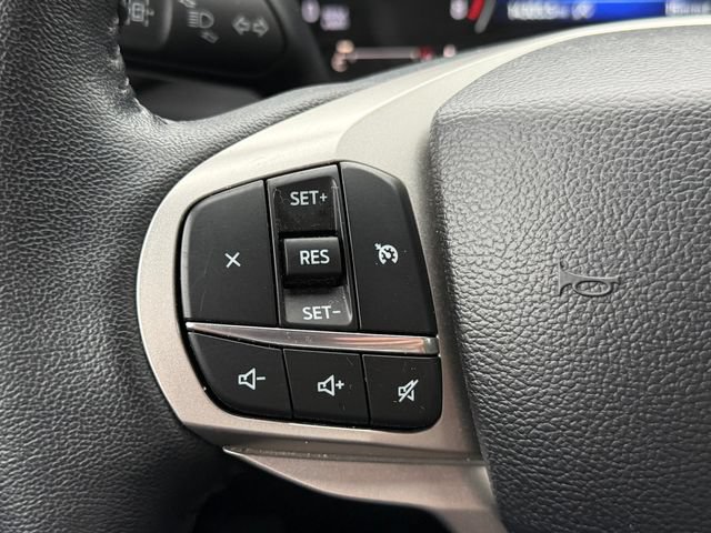 Certified 2024 Ford Explorer XLT w/ Equipment Group 202A AWD/4WD image 21