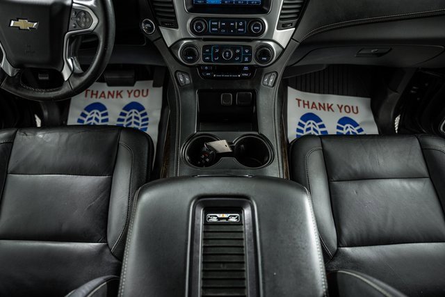 Used 2017 Chevrolet Suburban LT image 33