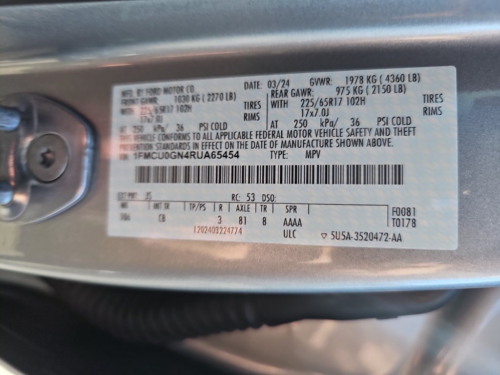 Certified 2024 Ford Escape Active w/ Cold Weather Package FWD image 34