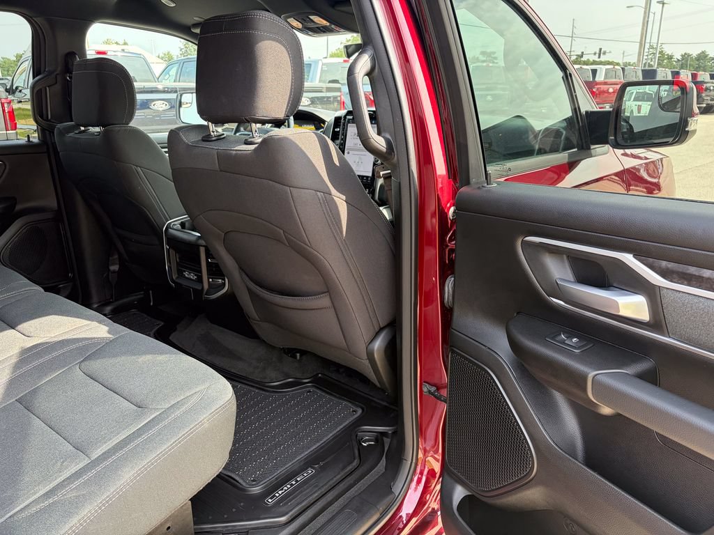 Used 2023 RAM 1500 Big Horn AWD/4WD image 16