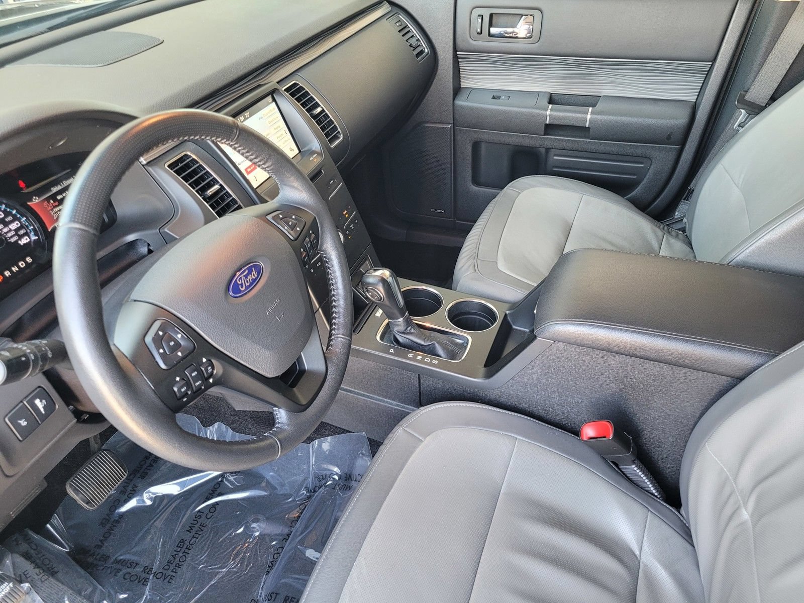 Certified 2019 Ford Flex SEL w/ Equipment Group 202A AWD/4WD image 18