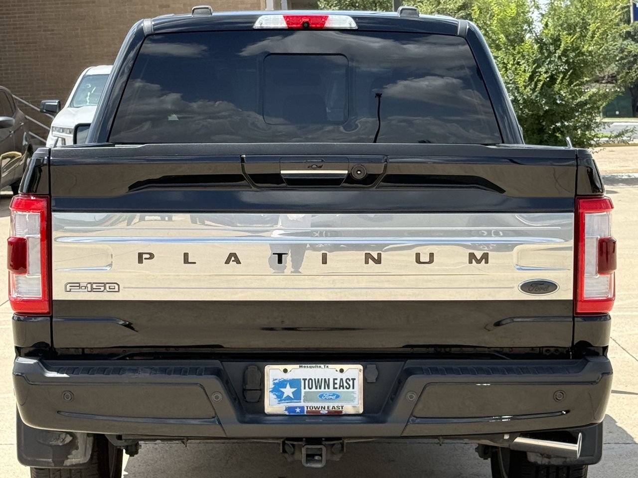 Certified 2023 Ford F150 Platinum w/ Equipment Group 701A High AWD/4WD image 6