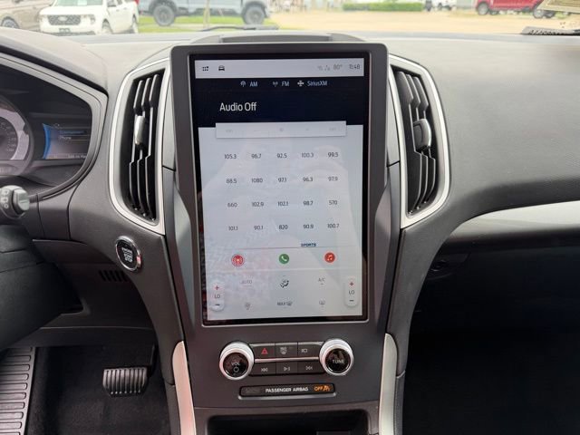 Certified 2023 Ford Edge SE w/ Black Appearance Package AWD/4WD image 15