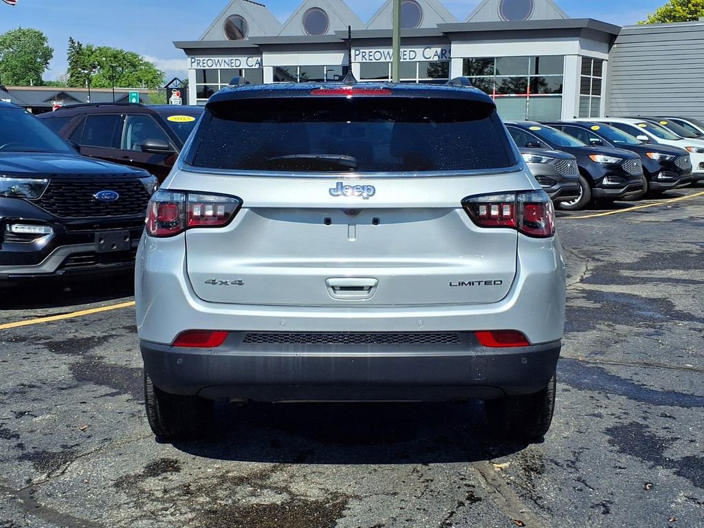 Used 2025 Jeep Compass Limited AWD/4WD image 20