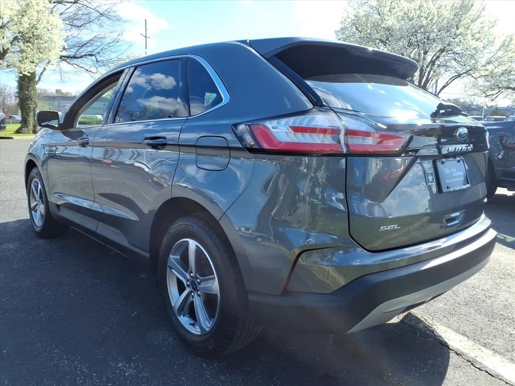 Certified 2022 Ford Edge SEL w/ Convenience Package image 4