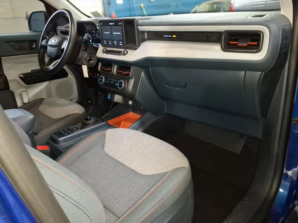 Certified 2024 Ford Maverick XLT image 9