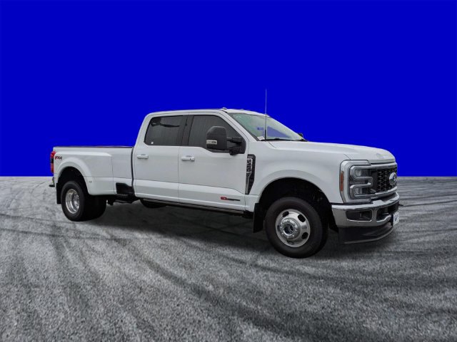 Certified 2026 Ford F350 Lariat w/ Lariat Ultimate Package AWD/4WD image 2