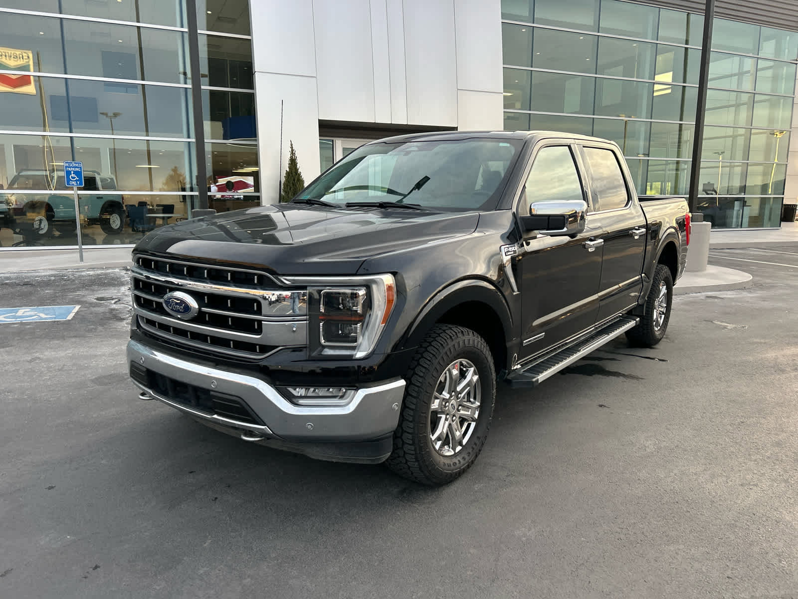 Certified 2022 Ford F150 Lariat w/ Equipment Group 502A High image 2