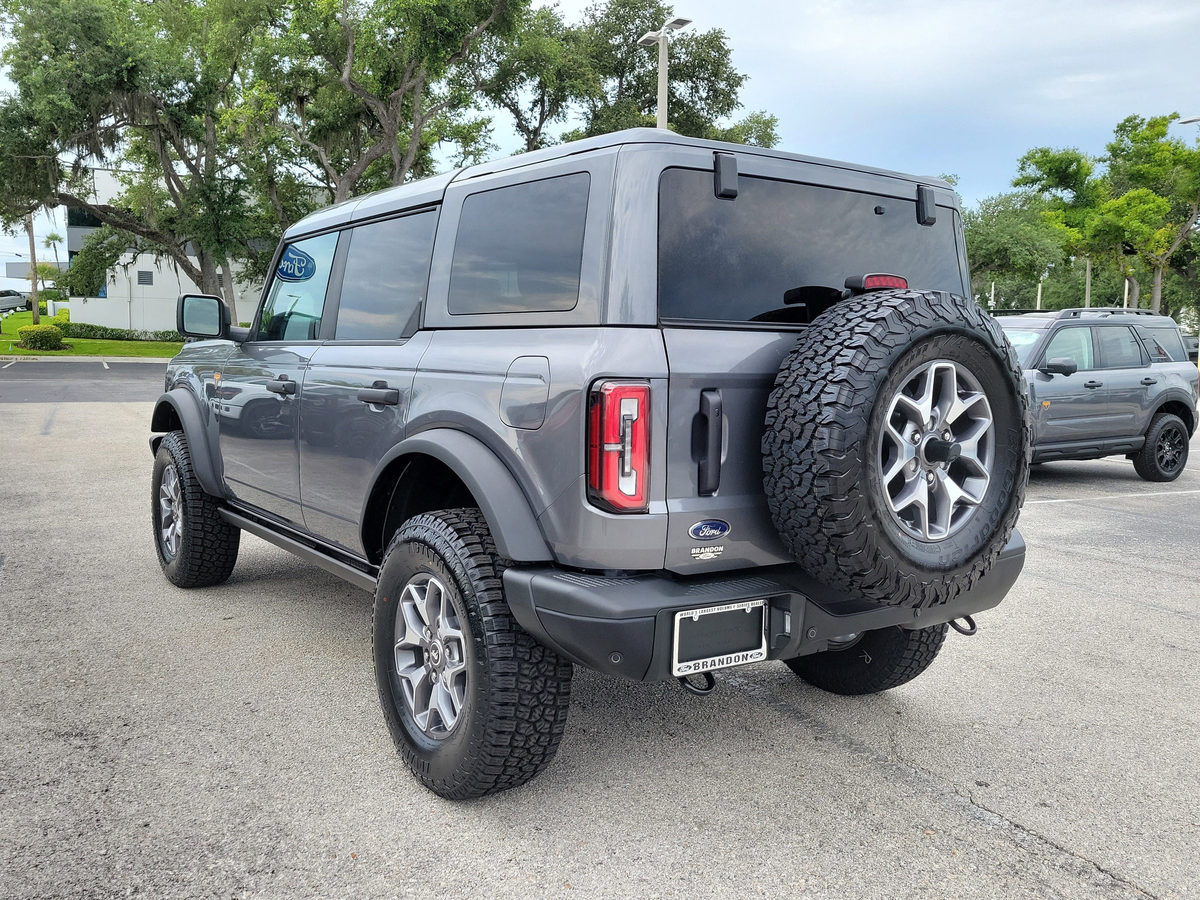 Certified 2025 Ford Bronco Badlands AWD/4WD image 7
