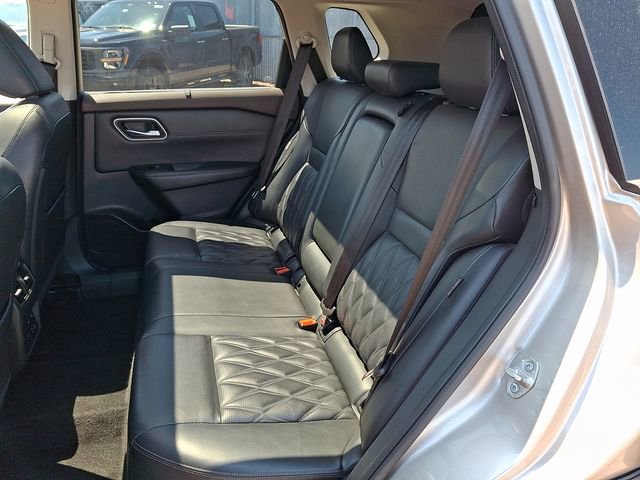 Used 2023 Nissan Rogue Platinum w/ Platinum Premium Package AWD/4WD image 8
