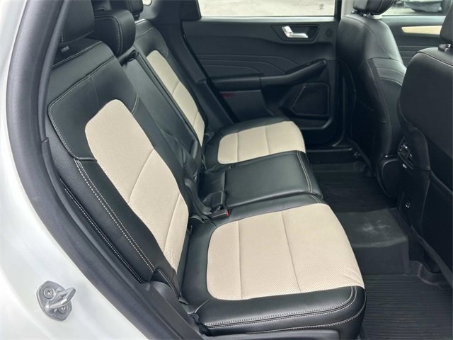 Certified 2022 Ford Escape Titanium w/ Titanium Elite Package image 25