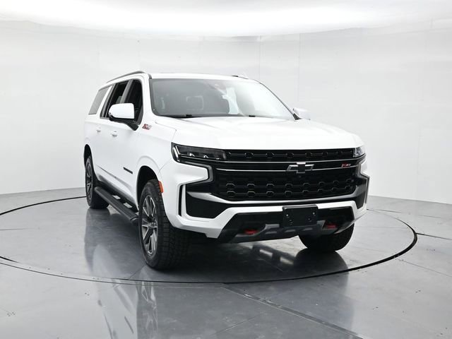 Used 2023 Chevrolet Suburban Z71 w/ Luxury Package image 5