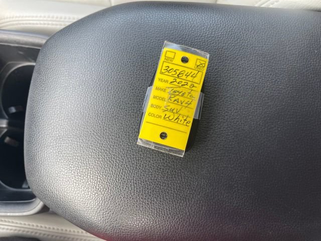 Used 2022 Toyota RAV4 XLE AWD/4WD image 32