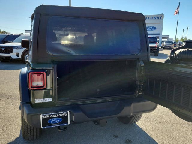 Used 2021 Jeep Wrangler Unlimited Sport S image 4