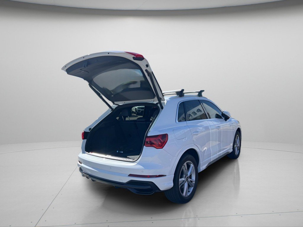 Used 2021 Audi Q3 2.0T Premium w/ Convenience Package AWD/4WD image 5