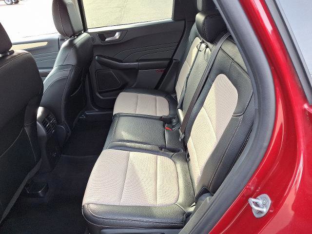 Certified 2022 Ford Escape Titanium w/ Titanium Elite Package image 10