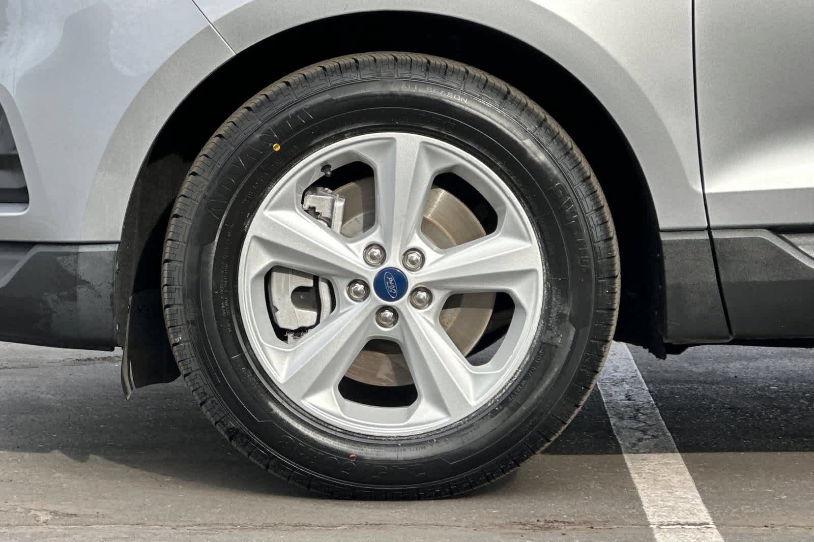 Certified 2021 Ford Edge SE FWD image 27