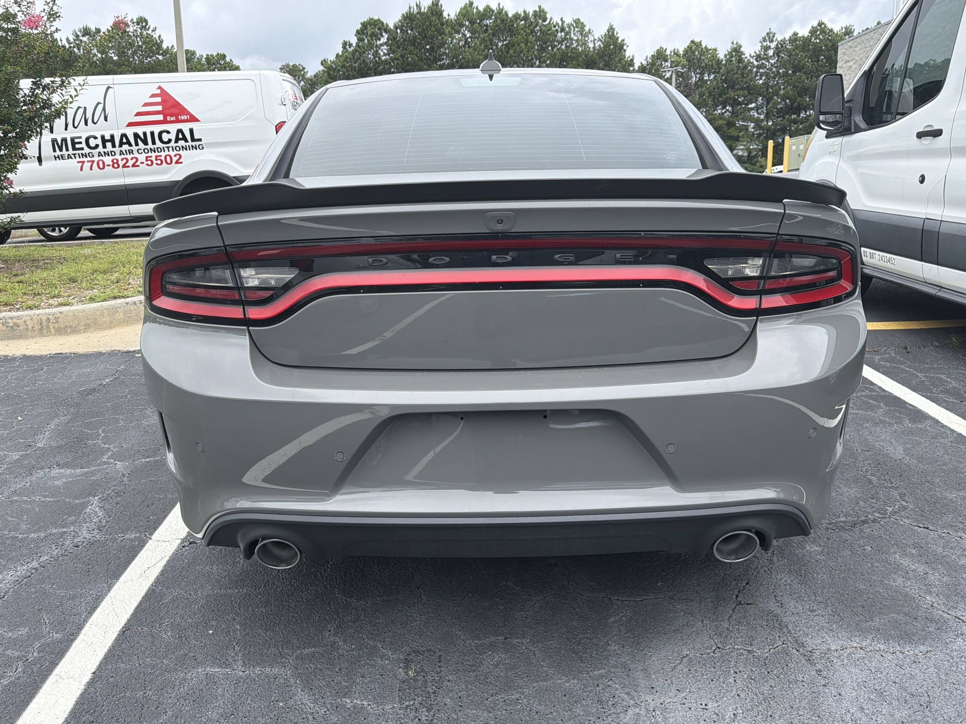Used 2023 Dodge Charger R/T w/ Plus Group RWD image 8