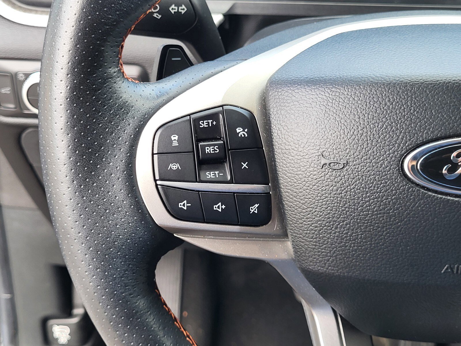 Certified 2022 Ford Explorer Timberline image 28