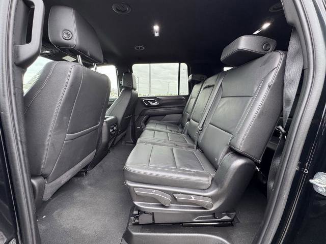 Used 2024 Chevrolet Suburban LT image 15