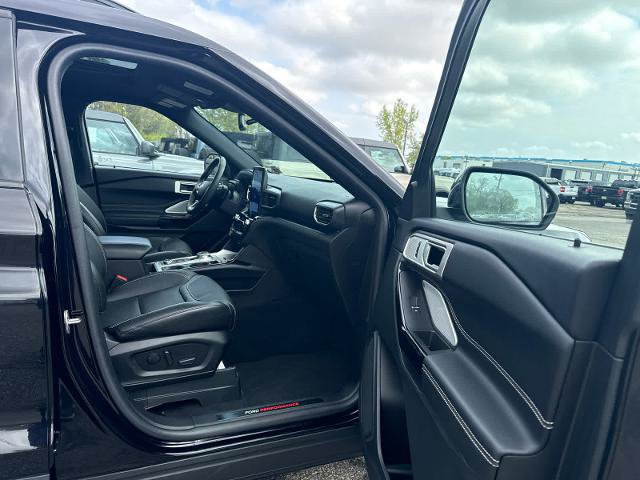 Certified 2023 Ford Explorer ST w/ Equipment Group 401A AWD/4WD image 8