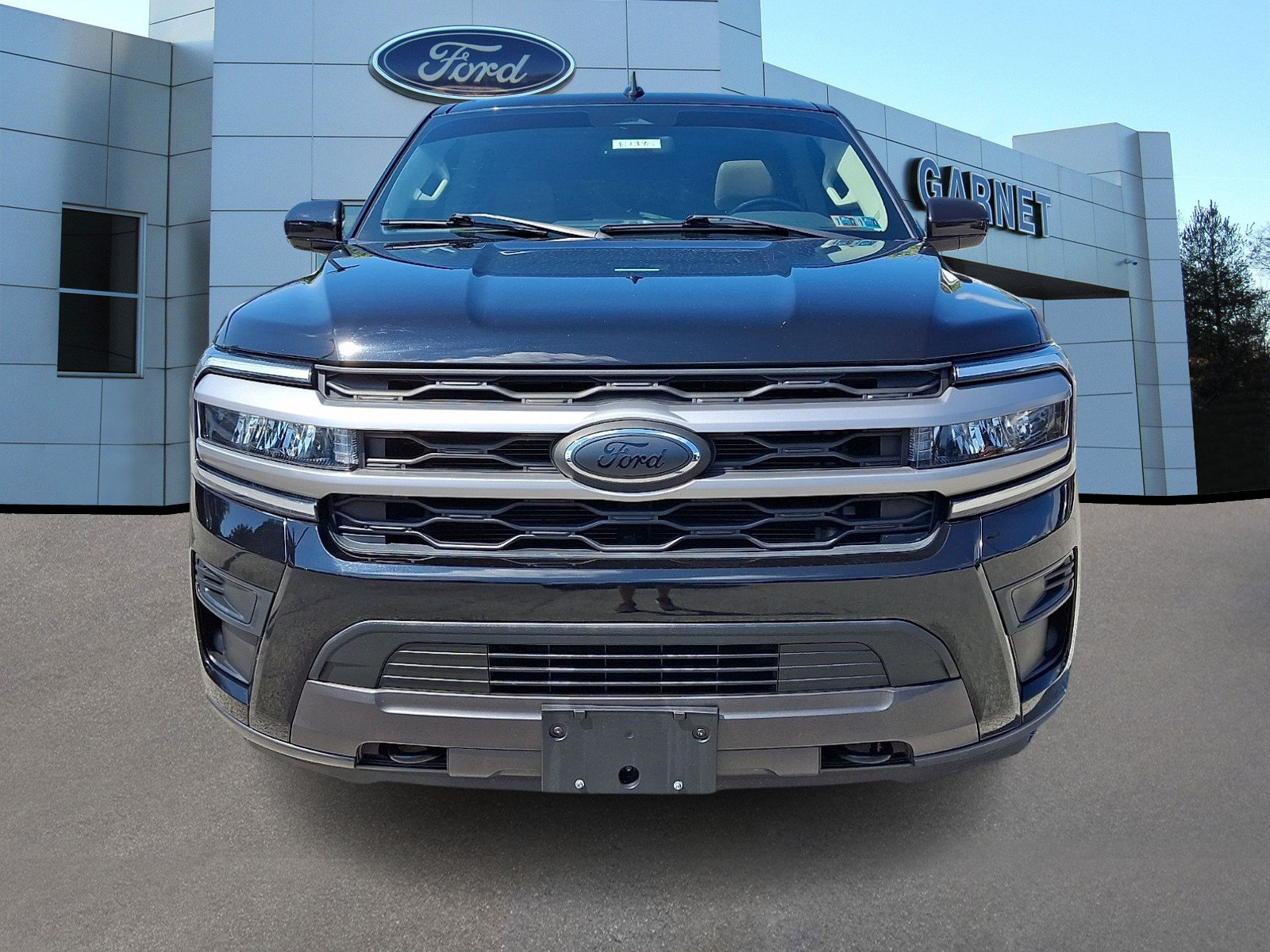 Certified 2022 Ford Expedition XLT AWD/4WD image 3