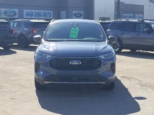 Certified 2025 Ford Escape ST-Line AWD/4WD image 6