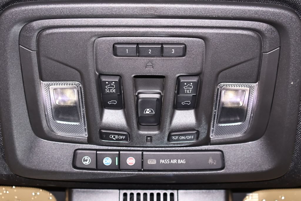 Used 2024 Chevrolet Silverado 3500 High Country w/ High Country Premium Package AWD/4WD image 41