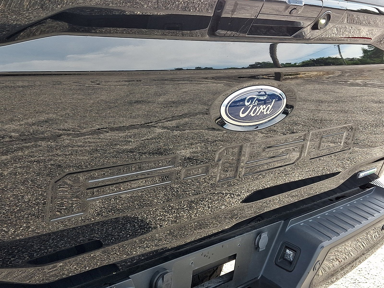 Certified 2023 Ford F150 XLT w/ Equipment Group 302A High AWD/4WD image 29