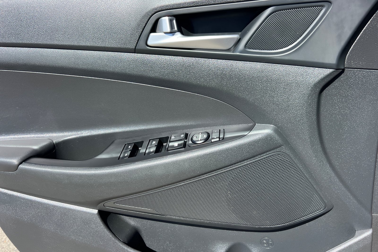 Used 2021 Hyundai Tucson Value FWD image 13