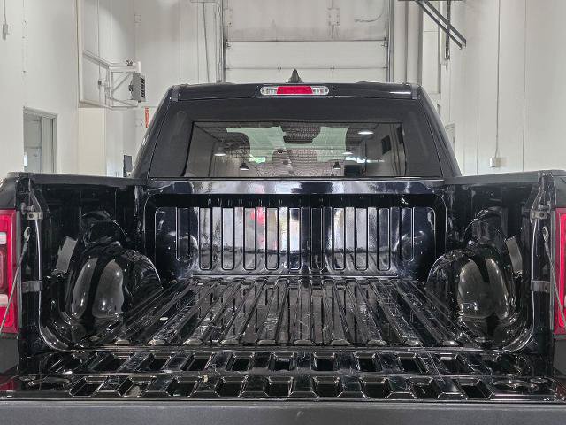 Used 2023 RAM 1500 Laramie AWD/4WD image 17