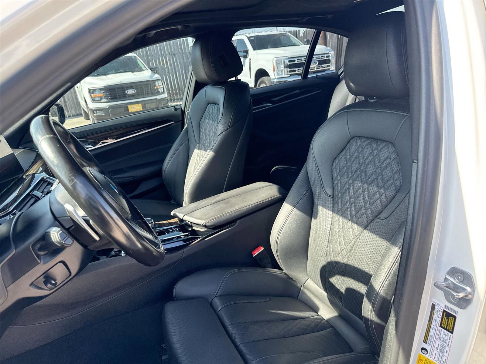 Used 2021 BMW 530i w/ M Sport Package image 13