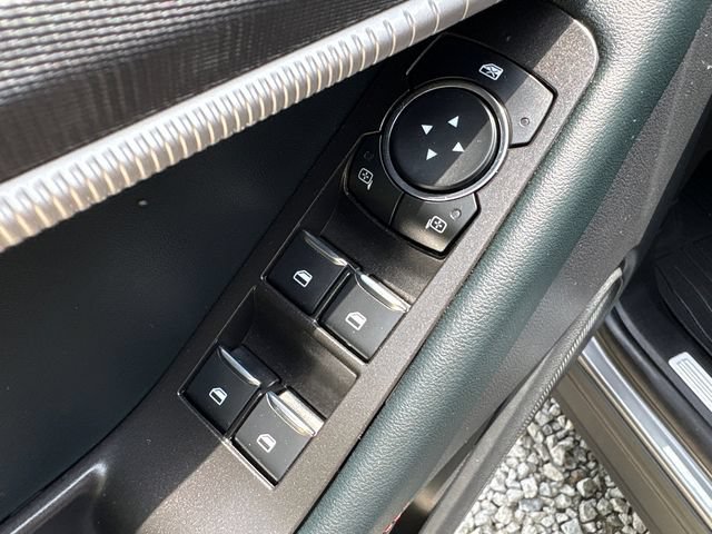 Certified 2025 Ford Explorer ST-Line AWD/4WD image 25