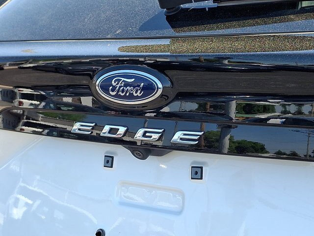 Certified 2024 Ford Edge Titanium w/ Equipment Group 301A AWD/4WD image 30